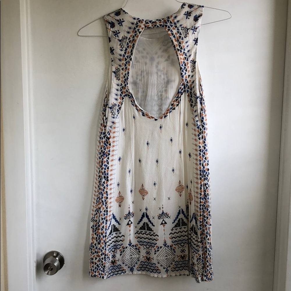 Shift dress - Picture 2 of 3